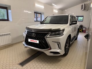 2020 Lexus LX 570 III Рестайлинг 2, белый, 14000000 рублей, вид 1