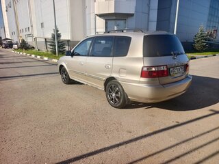 2005 Kia Carens I (RS) Рестайлинг, золотистый, 302000 рублей, вид 4