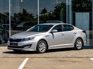 Kia K5 I