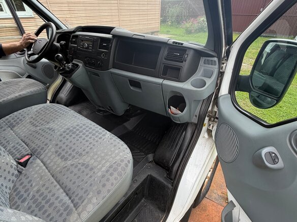 2011 Ford Transit, белый, 750000 рублей - вид 6