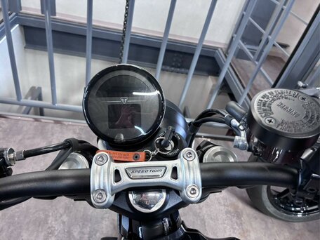 2025 Triumph Speed Twin, чёрный, 1185000 рублей, вид 5
