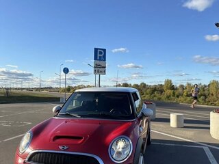 2010 Mini Hatch Cooper S II (R56) Рестайлинг, красный, 850000 рублей, вид 2