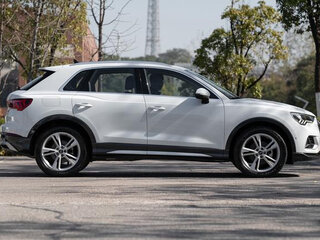 2022 Audi Q3 35 TFSI II (F3), белый, 2121000 рублей, вид 4