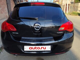 2011 Opel Astra J, чёрный, 545000 рублей, вид 3