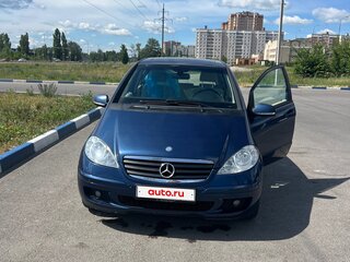2011 Mercedes-Benz A-Класс 180 II (W169) Рестайлинг, синий, 850000 рублей, вид 1