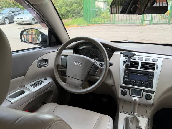 2010 Vortex Estina I, чёрный, 279000 рублей - вид 6