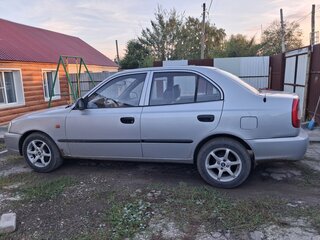 2005 Hyundai Accent ТагАЗ II, серебристый, 310000 рублей, вид 3