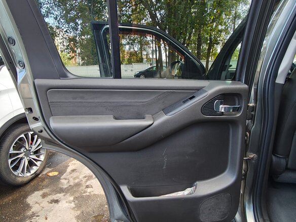 2008 Nissan Pathfinder III, серый, 1500000 рублей - вид 19
