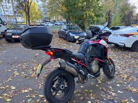 2022 Ducati Multistrada V4, красный, 1900000 рублей, вид 4