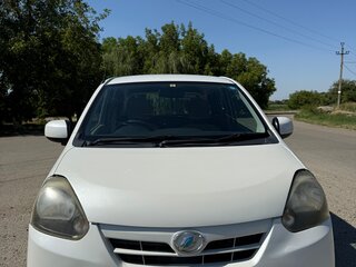 2011 Daihatsu Mira e:S I, белый, 440000 рублей, вид 2