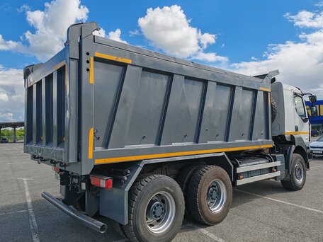 2013 Renault Kerax, белый, 4000000 рублей, вид 3