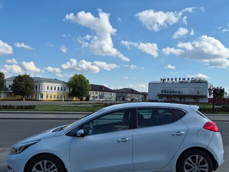 2013 Kia Ceed II, белый, 755000 рублей, вид 4