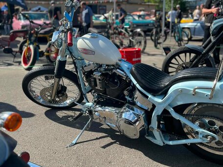 1995 Harley-Davidson Heritage Classic, серый, 2000000 рублей, вид 4
