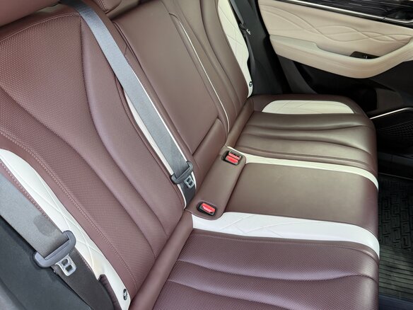 2023 Geely Monjaro I, чёрный, 2648000 рублей - вид 29