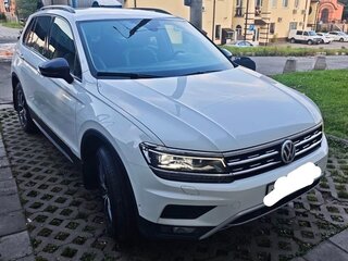 2020 Volkswagen Tiguan II, белый, 3200000 рублей, вид 1