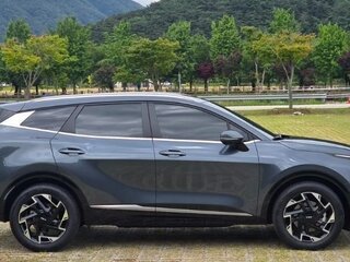 2023 Kia Sportage V, чёрный, 2850000 рублей, вид 4