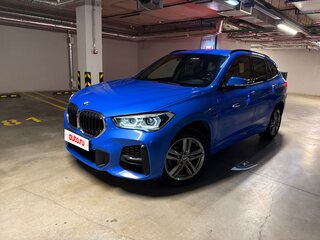 2021 BMW X1 20i xDrive II (F48) Рестайлинг, синий, 4300000 рублей, вид 1