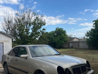 1997 Mercedes-Benz E-Класс 280 II (W210, S210), серый, 175000 рублей, вид 2