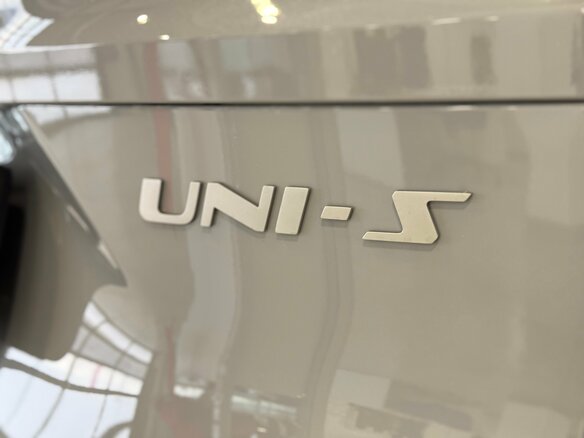 2025 Changan UNI-S I, серебристый - вид 20