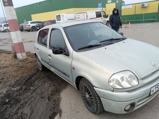 2000 Renault Clio II, серебристый, 100000 рублей, вид 3