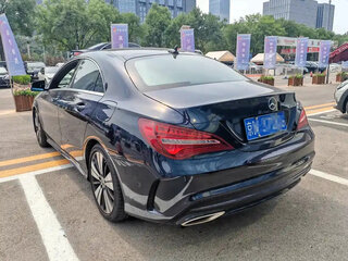 2018 Mercedes-Benz CLA 180 I (C117, X117) Рестайлинг, чёрный, 1700001 рублей, вид 4