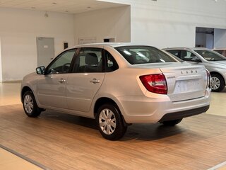 2026 Lada (ВАЗ) Granta I Рестайлинг, серебристый, 1121000 рублей, вид 3