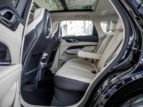 2025 Hongqi HS3, чёрный, 3199000 рублей - вид 21