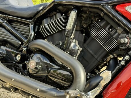2014 Harley-Davidson Night Rod, красный, 1940000 рублей, вид 4