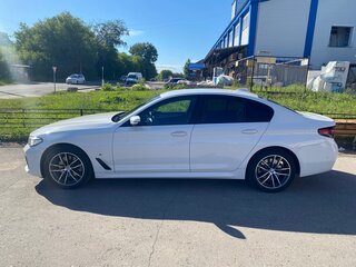 2023 BMW 5 серии 520d xDrive VII (G30/G31/G38) Рестайлинг, белый, 9000000 рублей, вид 5