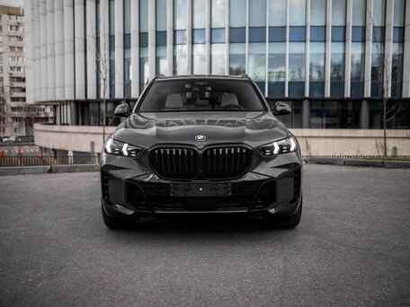 2025 BMW X5 40i IV (G05/G18) Рестайлинг, серый, 14590000 рублей, вид 2