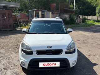 2013 Kia Soul I Рестайлинг, белый, 970000 рублей, вид 1