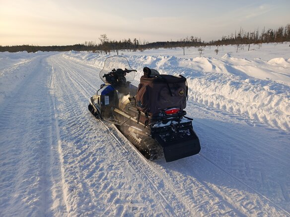 2014 BRP Lynx Yeti, синий, 1450000 рублей - вид 4