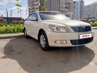 2012 Skoda Octavia II (A5) Рестайлинг, белый, 850000 рублей, вид 4