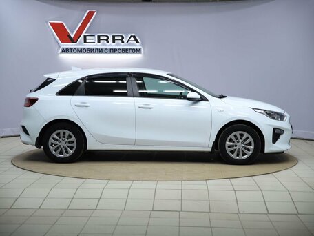 2018 Kia Ceed III, белый, 1450000 рублей, вид 4