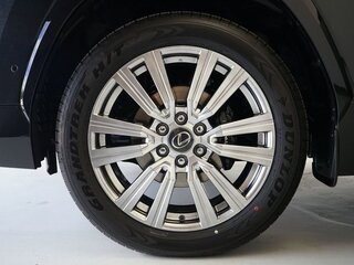 2026 Lexus LX 700h IV, чёрный, 23000000 рублей, вид 2