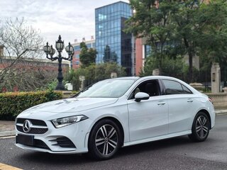 2022 Mercedes-Benz A-Класс 180 Long IV (W177), белый, 1881000 рублей, вид 1