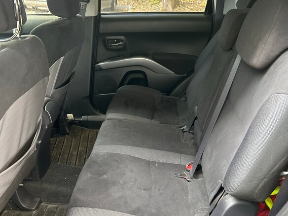 2007 Mitsubishi Outlander II, чёрный, 960000 рублей - вид 7