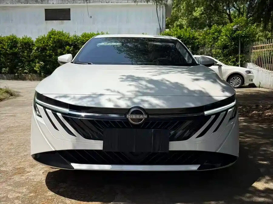 Открыть фотографии: Nissan Sylphy V (B19)