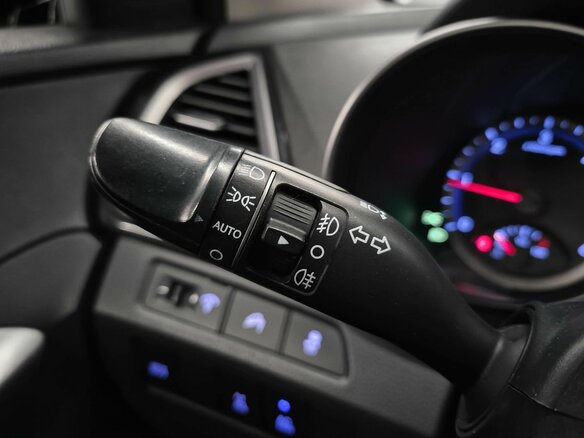 2014 Hyundai Santa Fe III, чёрный - вид 21