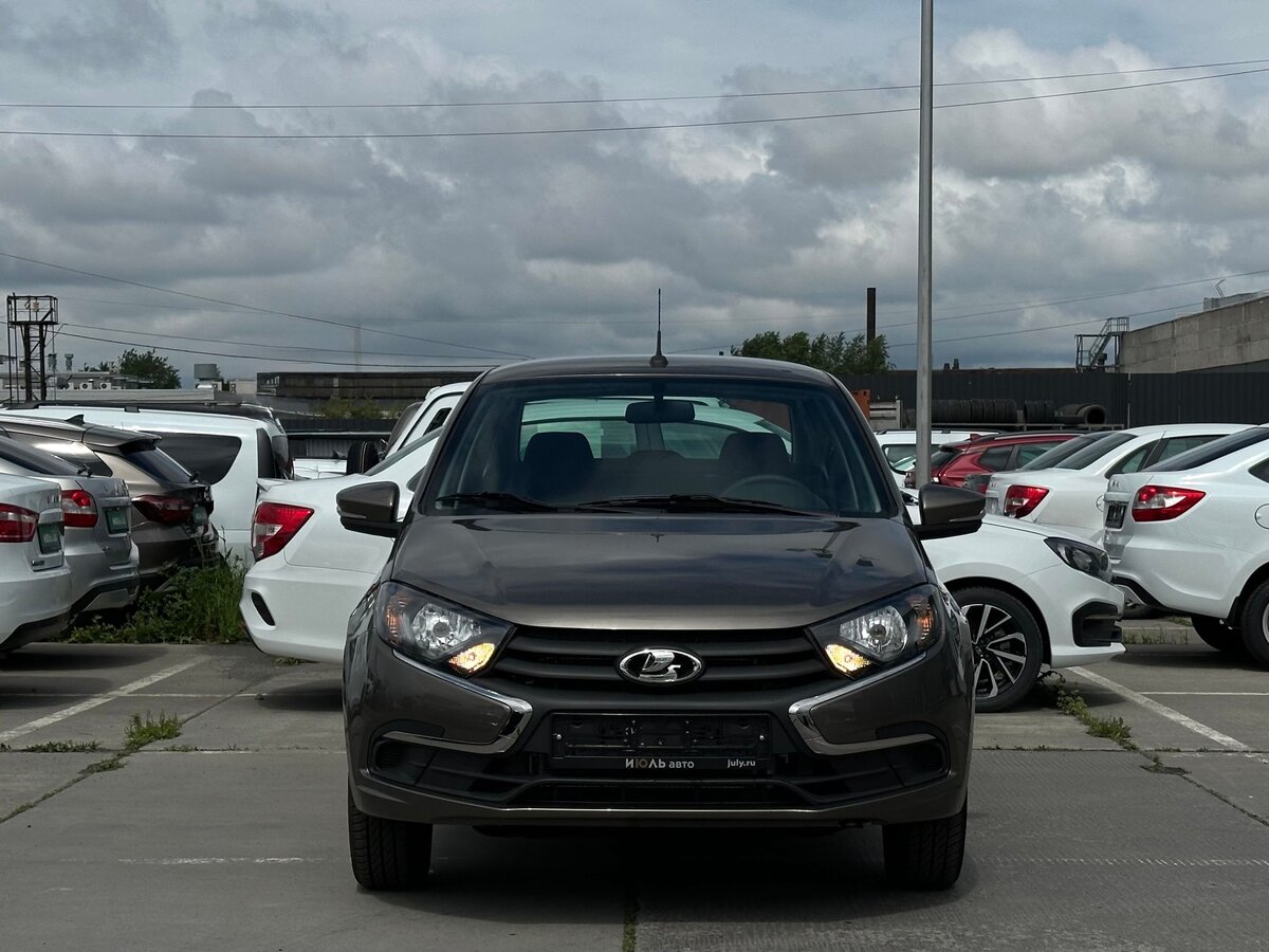 Открыть фотографии: Lada (ВАЗ) Granta I Рестайлинг