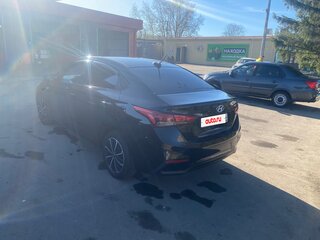 2018 Hyundai Solaris II, чёрный, 1150000 рублей, вид 5