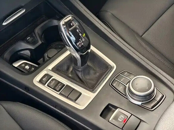2022 BMW 1 серии 120i III (F52) Рестайлинг, белый, 1282000 рублей - вид 12