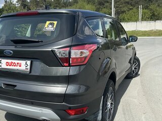 2018 Ford Kuga II Рестайлинг, серый, 2150000 рублей, вид 4