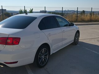 2013 Volkswagen Jetta VI, белый, 1100000 рублей, вид 2