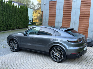 2019 Porsche Cayenne Coupé III, серый, 6850000 рублей, вид 4