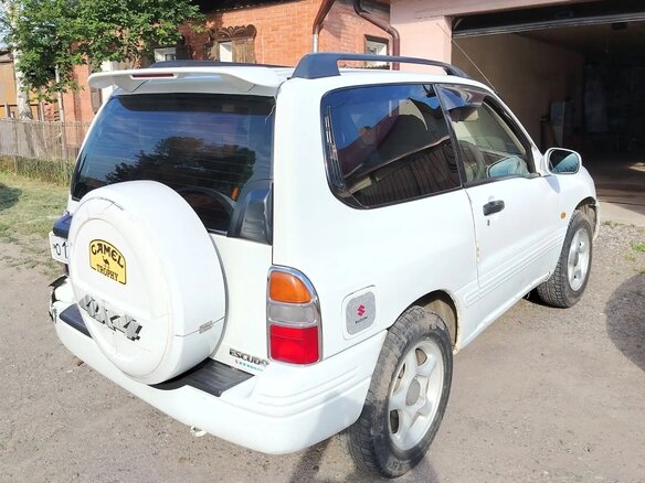1997 Suzuki Escudo II, белый, 500000 рублей - вид 4