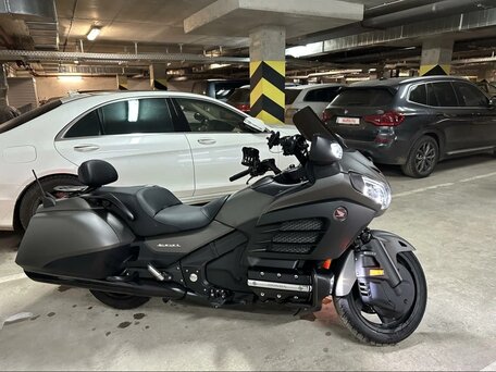 2016 Honda GL 1800 Gold Wing, чёрный, 2000000 рублей, вид 3
