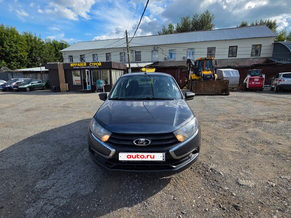 2019 Lada (ВАЗ) Granta I Рестайлинг, серебристый, 400000 рублей