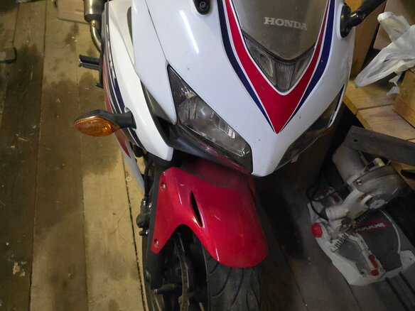 2015 Honda CBR 400R, красный, 400000 рублей