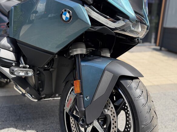 2025 BMW R 1300 RT, зелёный, 3100000 рублей - вид 1